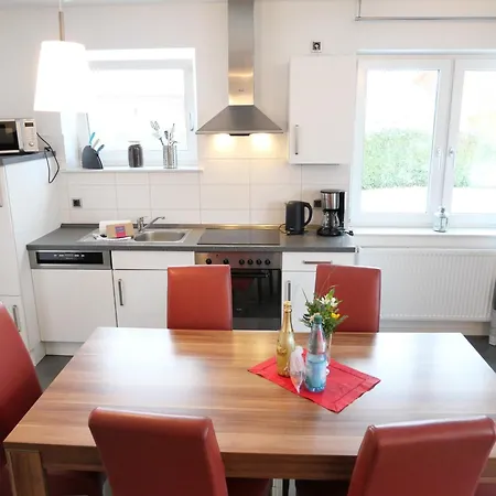 Vakantiehuis Strandnah 12 Pers Gruppenhaus K8 *